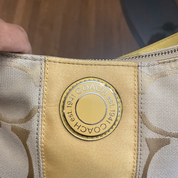 Coach Yellow Canvas Crossbody Bag.❤️❤️❤️ - Picture 3 of 8